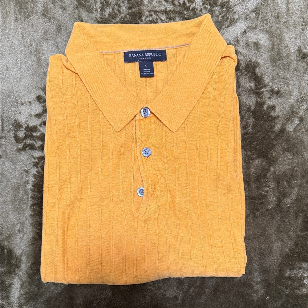 Banana Republic Men's Polo in Vibrant Orange